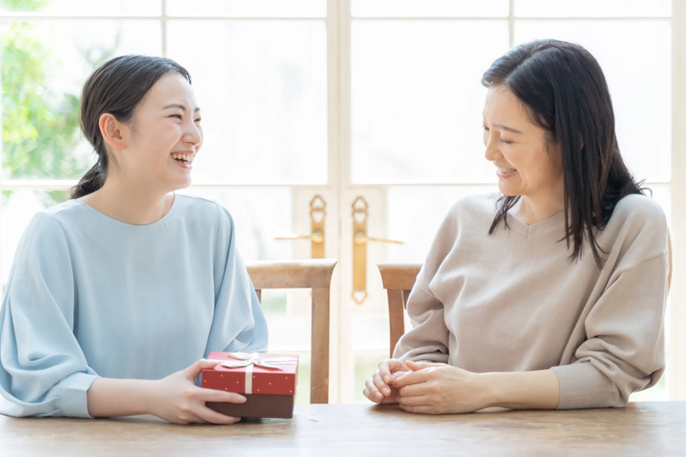 一人暮らしの大学生向けプレゼント22選｜新生活を彩る引越祝い特集